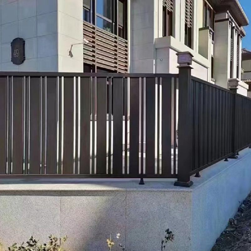 Bibien ta 'barra ta' l-aluminju